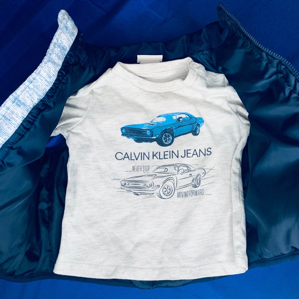 Cars shirt with blue bubble vest